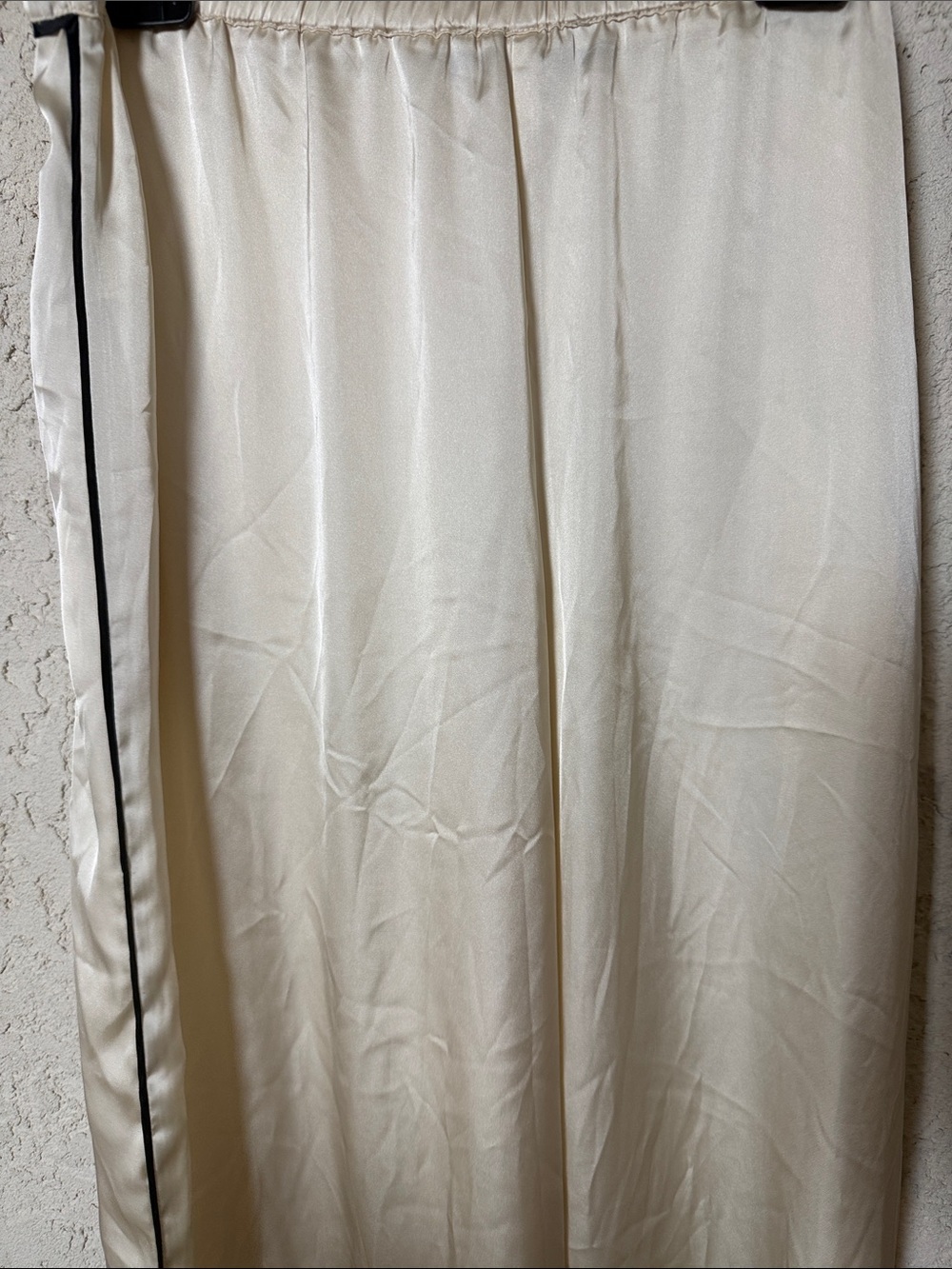 Lioness Satin Contrast Piping Wide Leg Pants Ivory Large - Picture 9 of 9